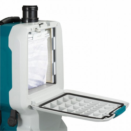 Makita Dvc660 1